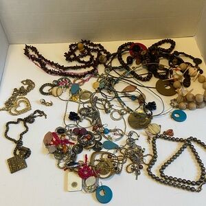 Assorted Women's Jewelry Collection 1.5 lb